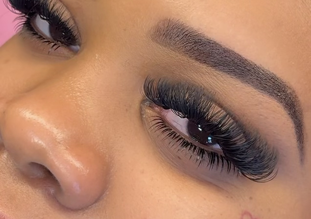 Eyebrow Tint only ( lasts 7 days ) 