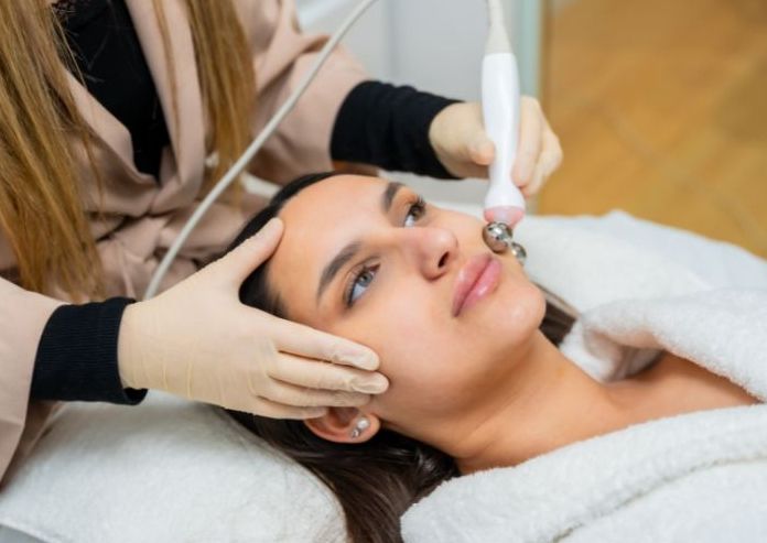 Facial with Radio Frequency ( Skin Tightening)