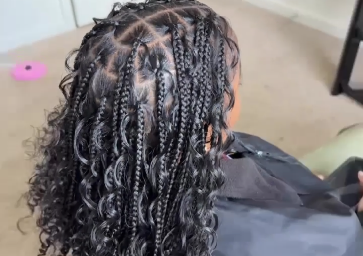 Medium Boho knotless bob