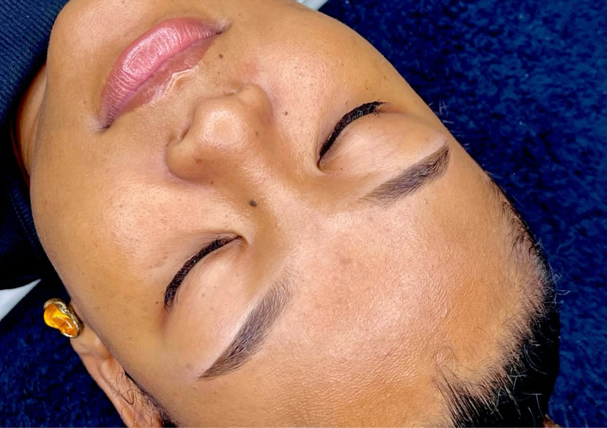 Brow goddess tint with wax & shape