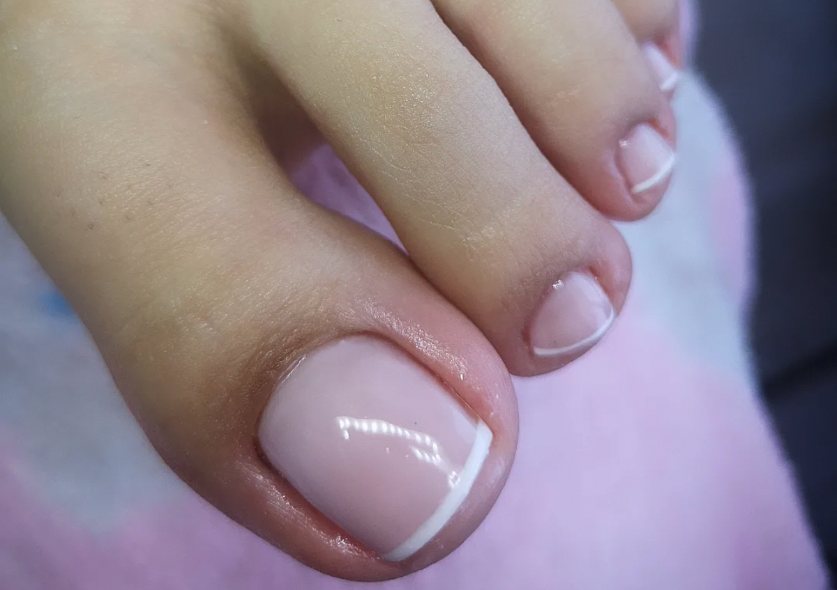 Pedicura Semipermanente 