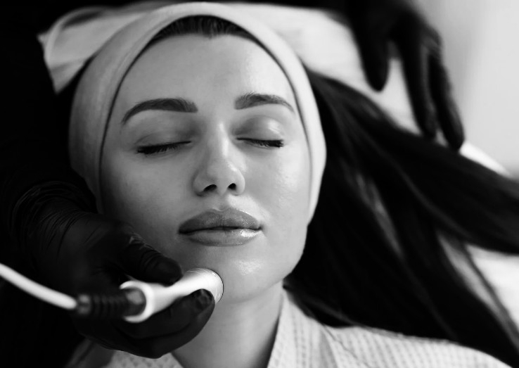 Facial Limpieza Profunda + Thermage Rostro