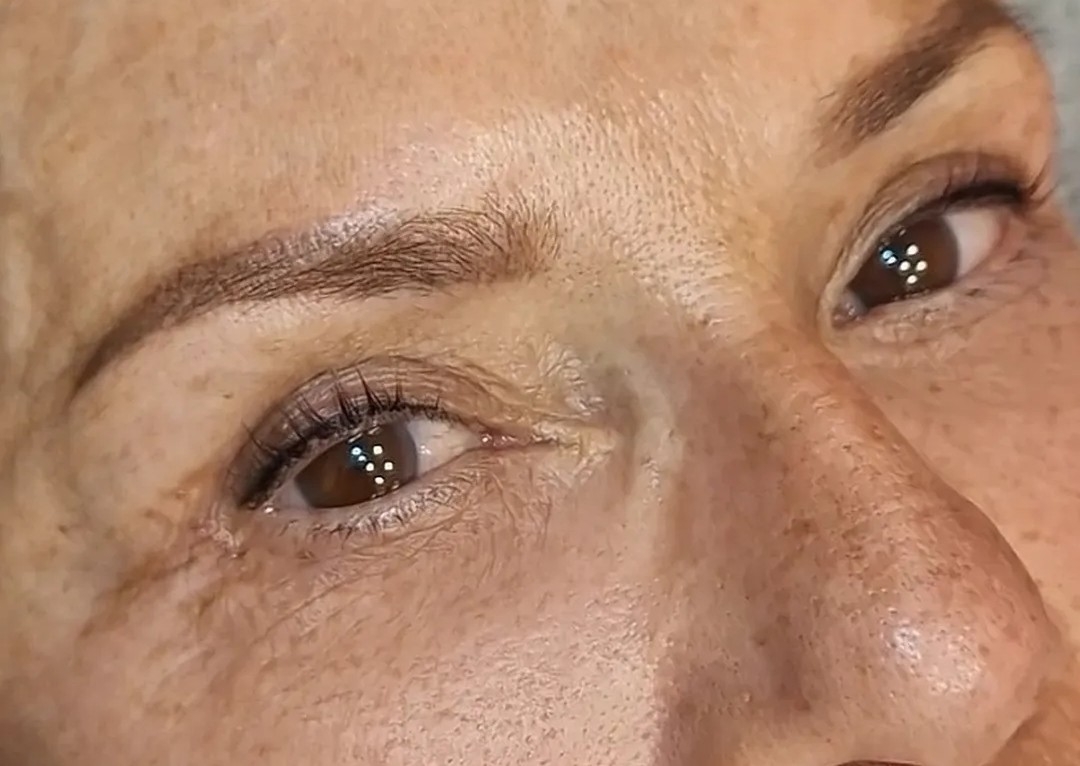 Micropigmentação (Sobrancelhas, lábios,eyeliner) * Micropigmentation (BROWS,LIPS,EYELINER)