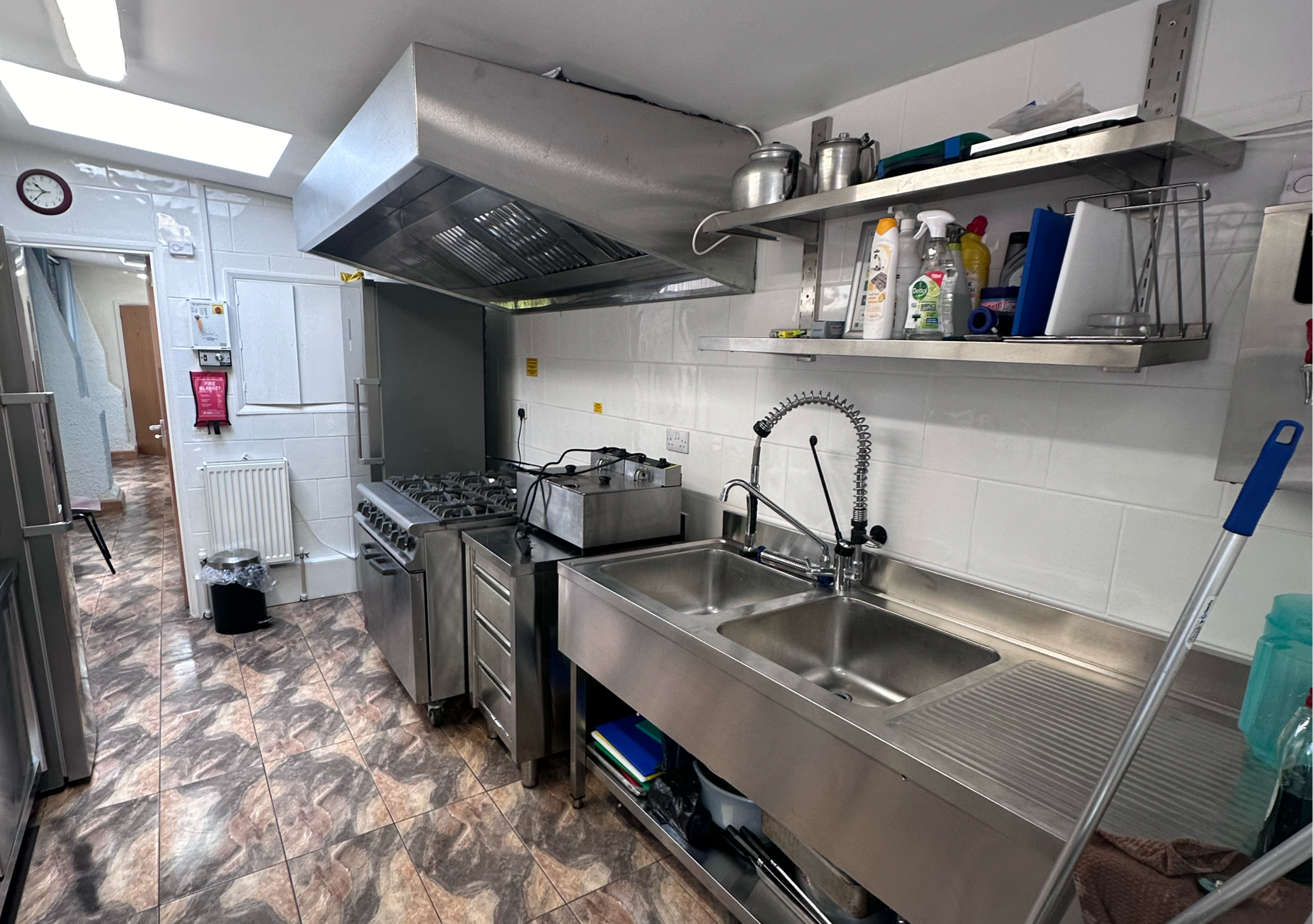 Commercial kitchen cleaning