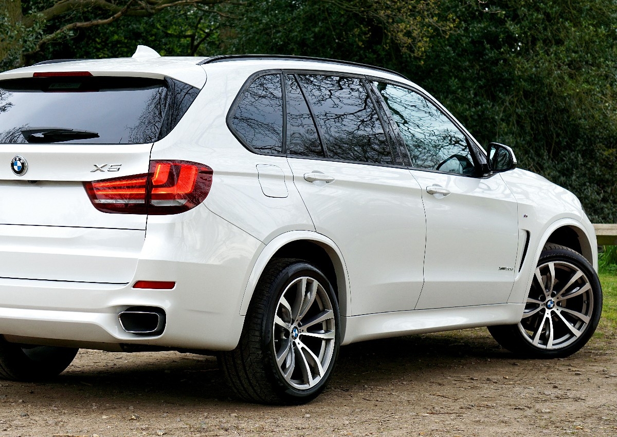MC Luxe Signature Membership  (Mid-Size SUV)