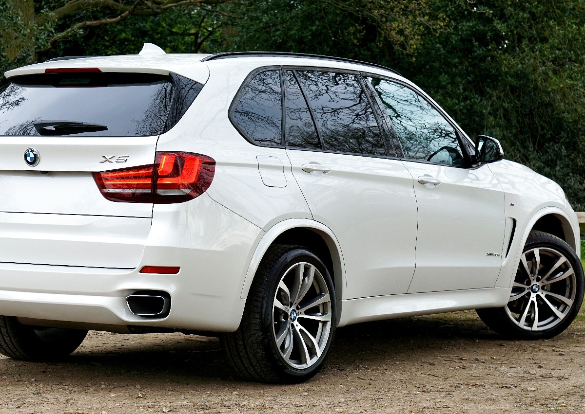 Luxe Refresh  (Mid-Size SUV)