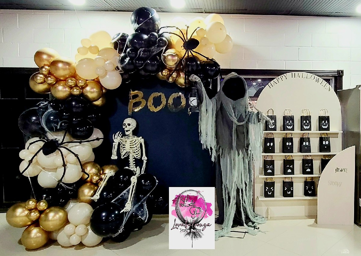 Halloween Set Up
