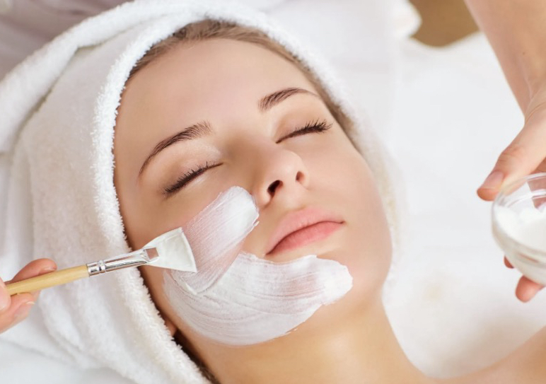 CUSTOMIZED FACIAL