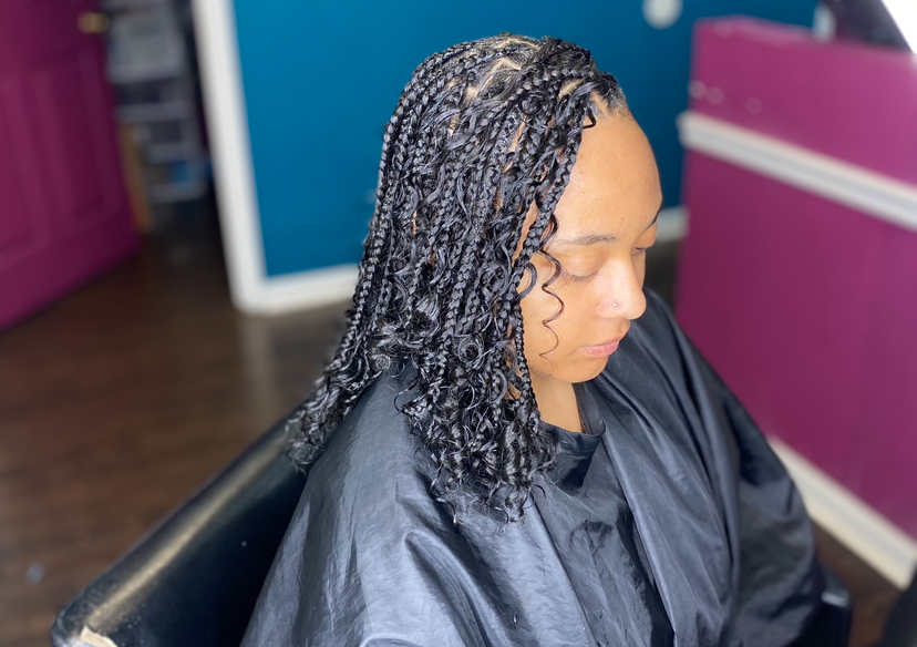 Shoulder length Knotless 