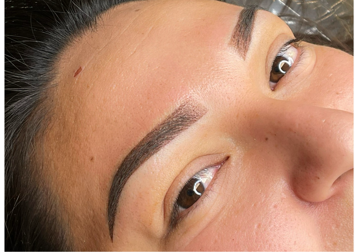 POWDER BROW