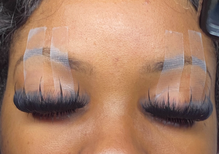 Wispy Mega Volume(semi Messy Look)