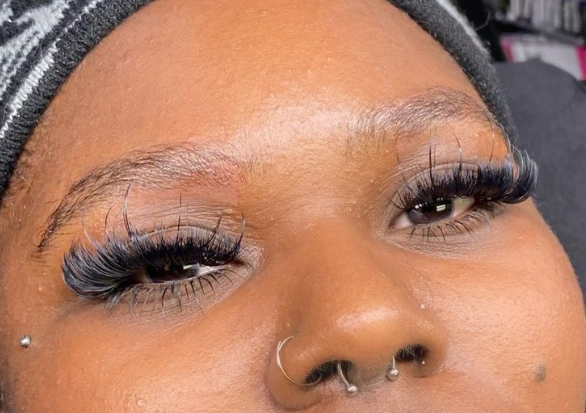 Wispy Hybrid (semi messy Look)