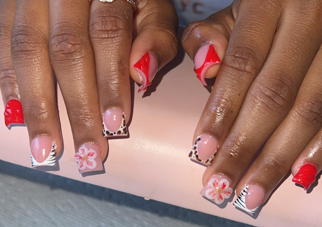 Short Set W/Designs