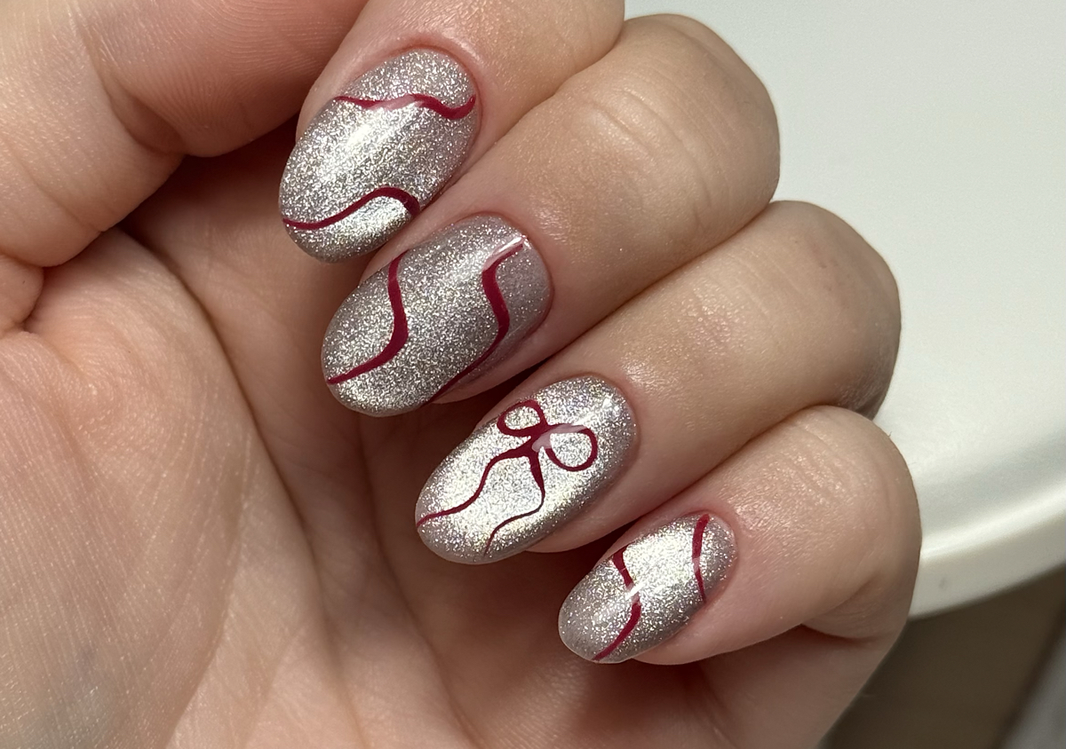 Detailed nail art