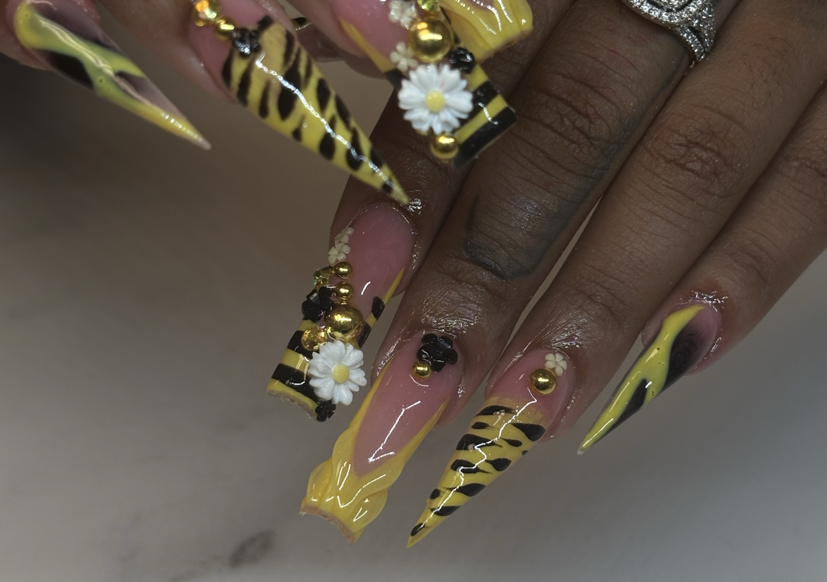 Nails & Toes Bling Special 