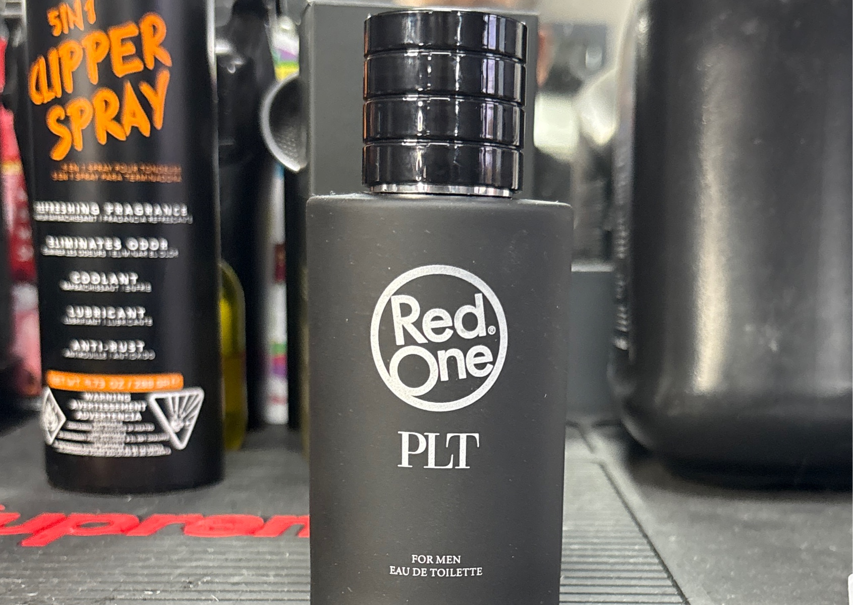 Fragancia “PLT" de Red One