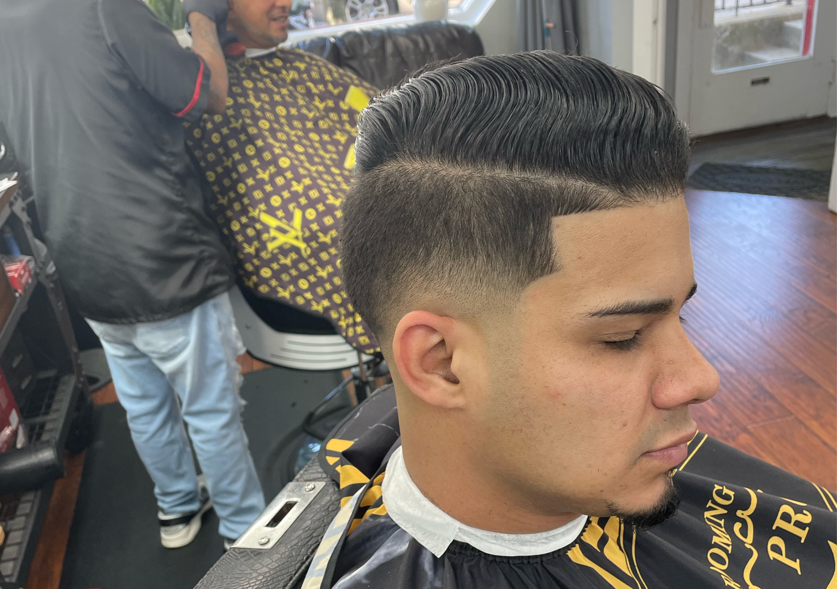 Men’s Cut- No Beard/ No beard 