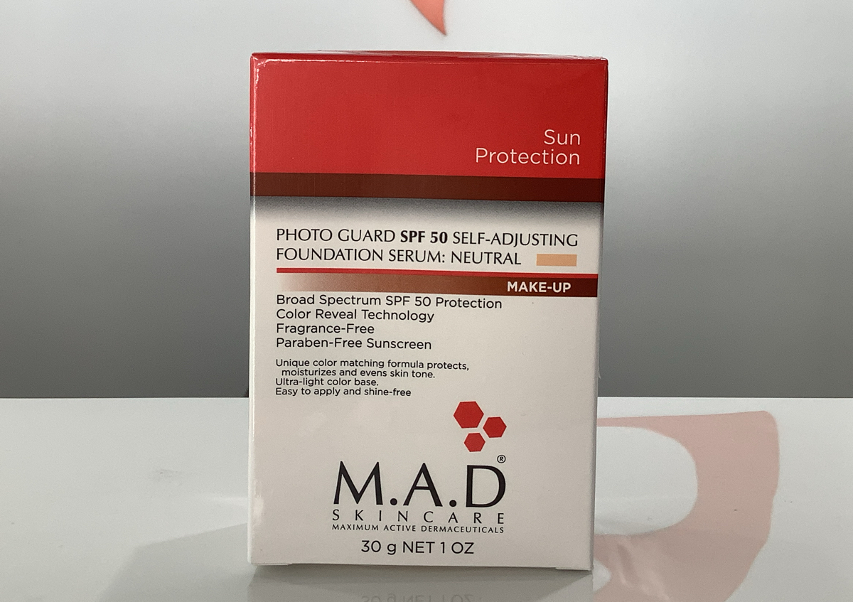 Photo guard SPF50 self-adjusting Fundation Serum-Neutral