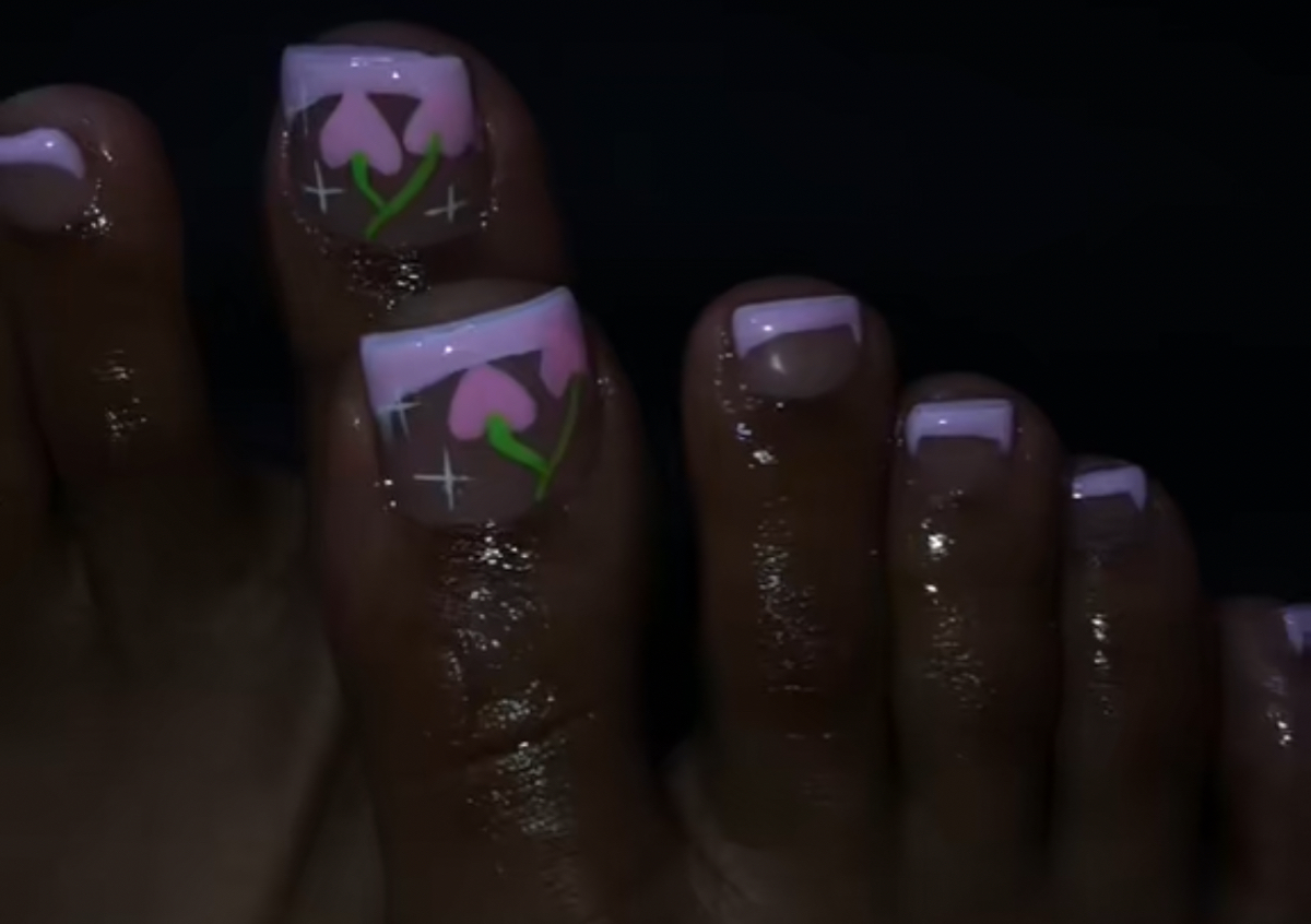 Design toes (acrylic on all toes)