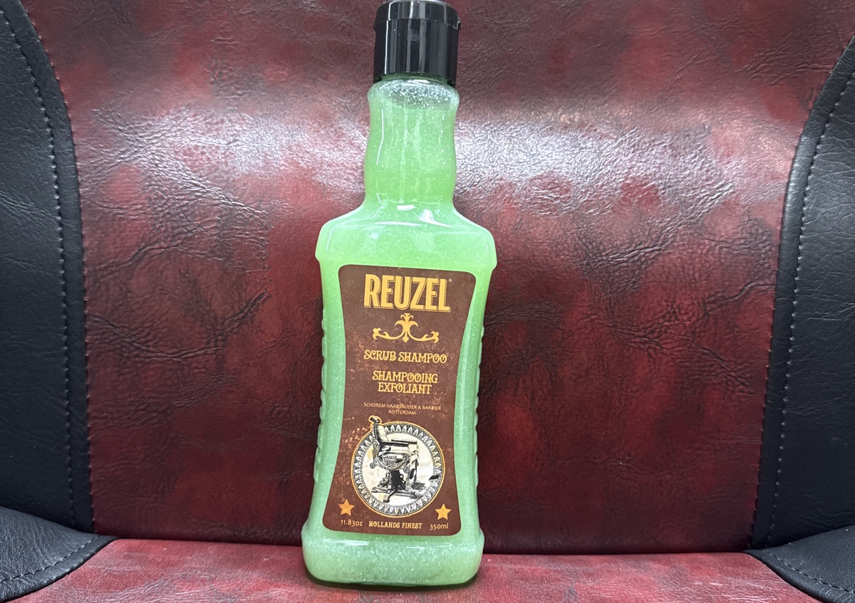 Reutzel Scrub Shampoo 11.83 oz