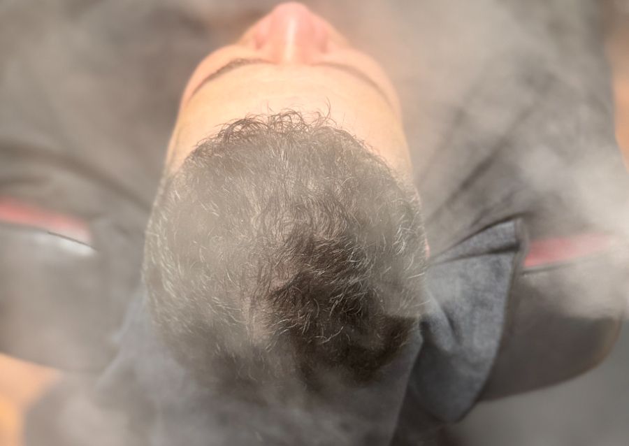 Scalp Relaxation Treatment (1/2)
