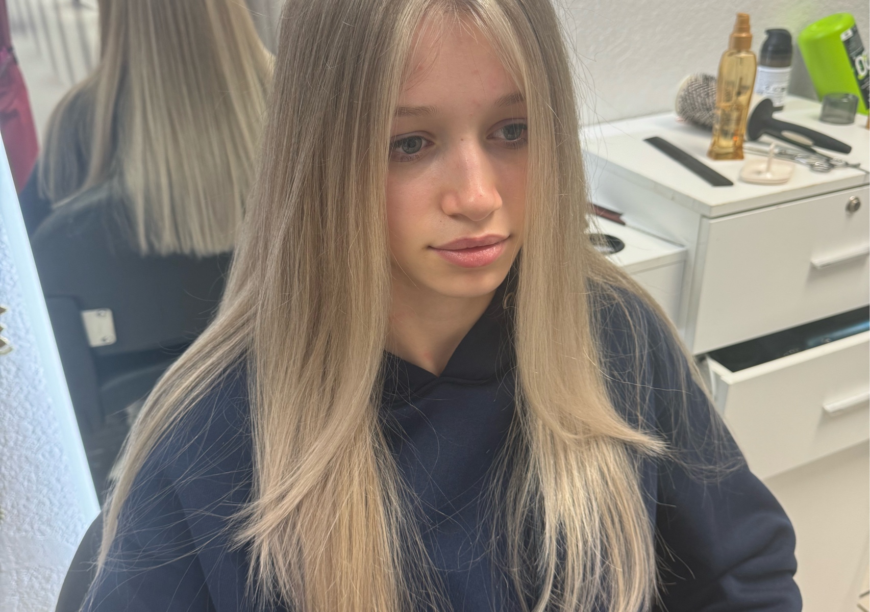 Airtouch, Toner, Haircut, Blowout 