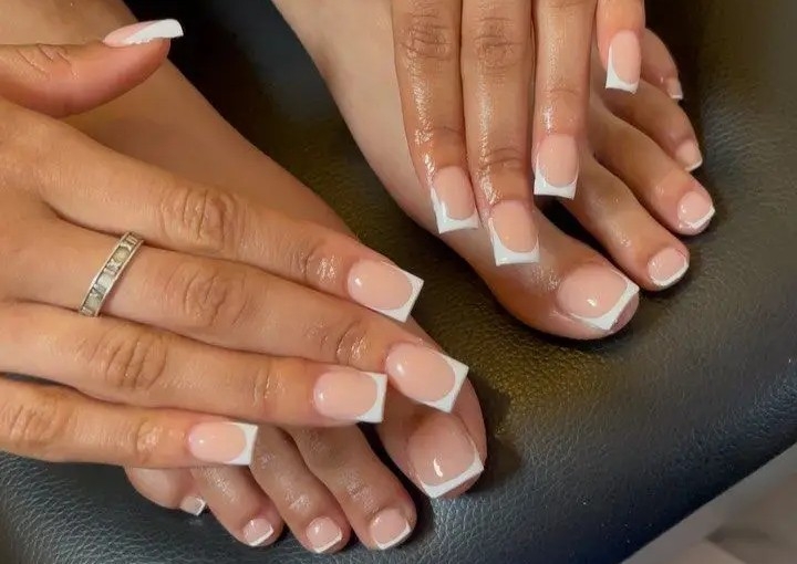 Short Acrylic French Tips w French tip toes
