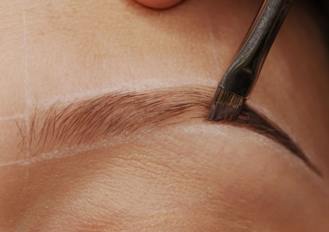 BROWS TINT