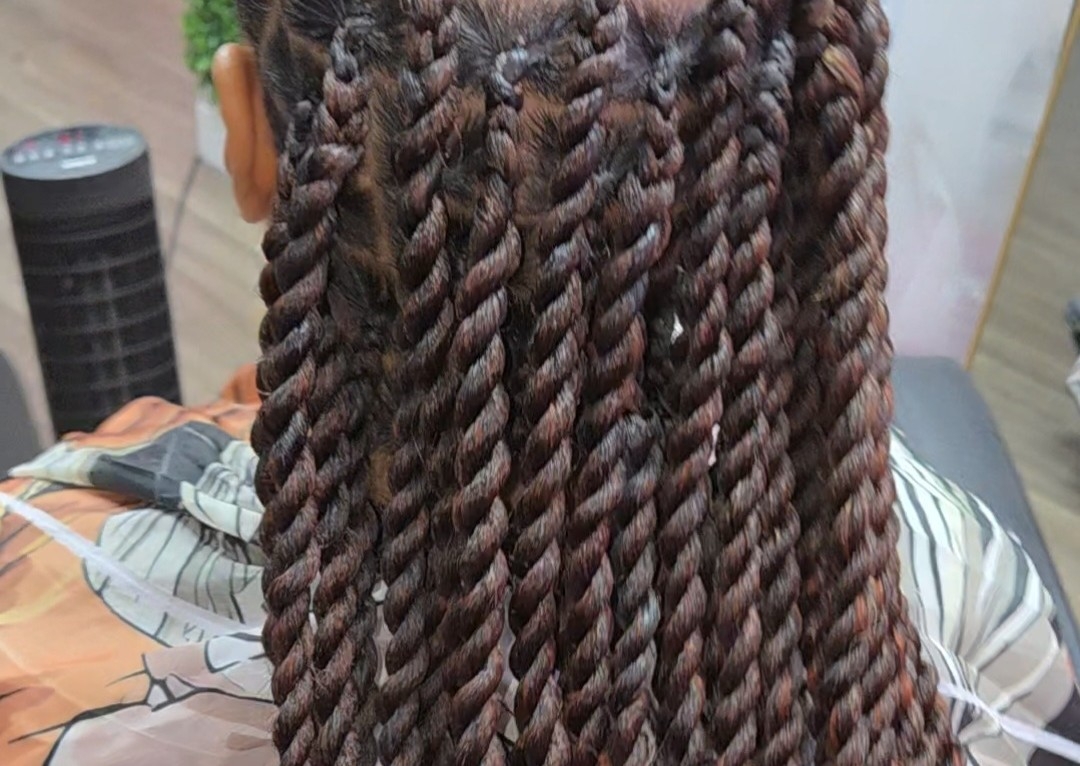 Large Island Twists Mid Back 