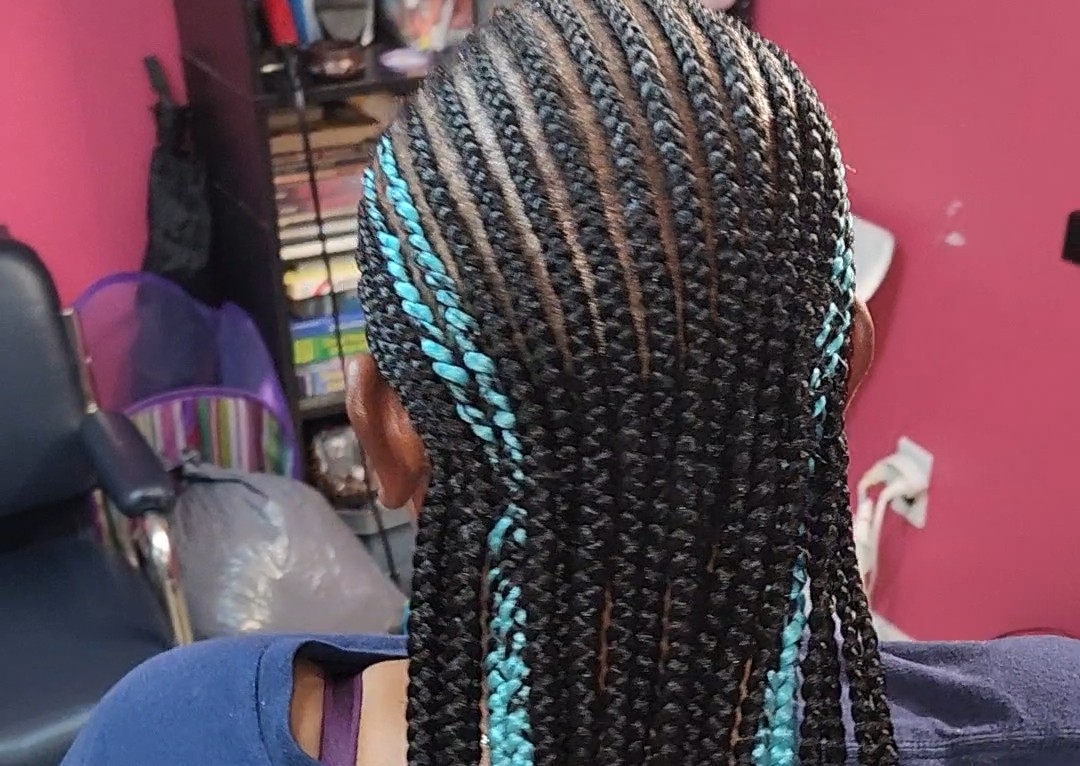 Small Feed in Cornrows 