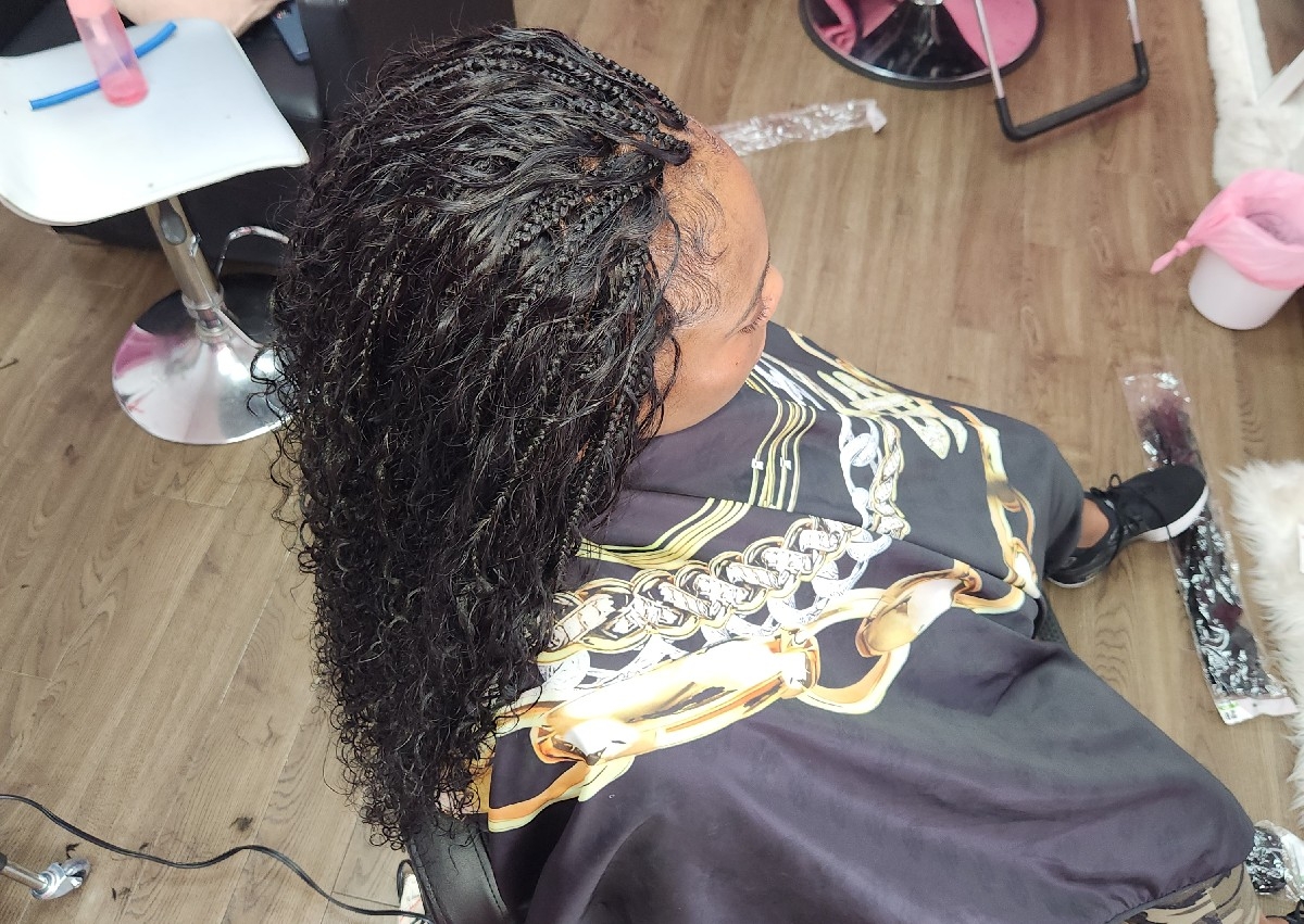 Sew In Weave With Small Single/Knotless Braids 