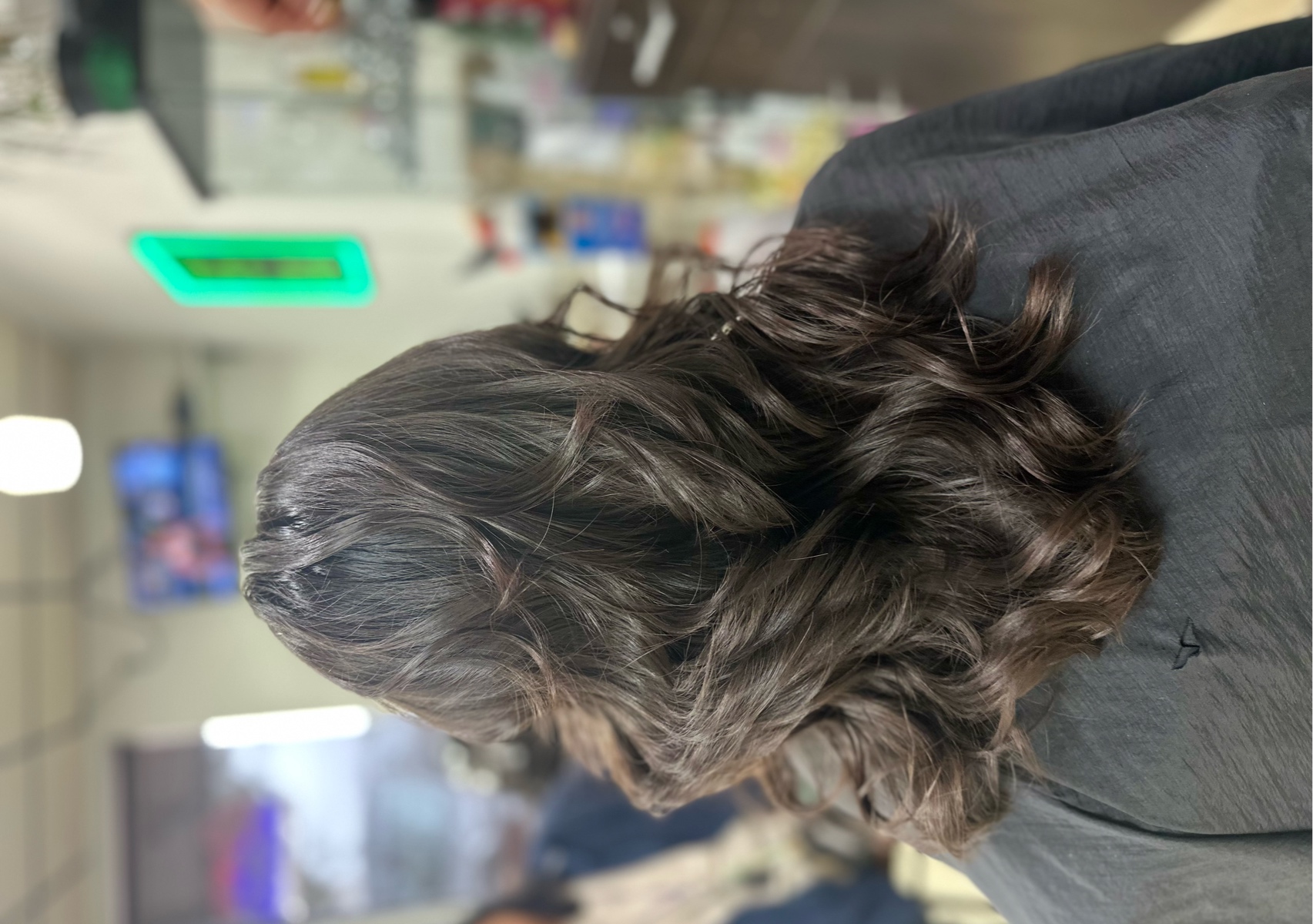 woman haircut+shampoo+blowdry