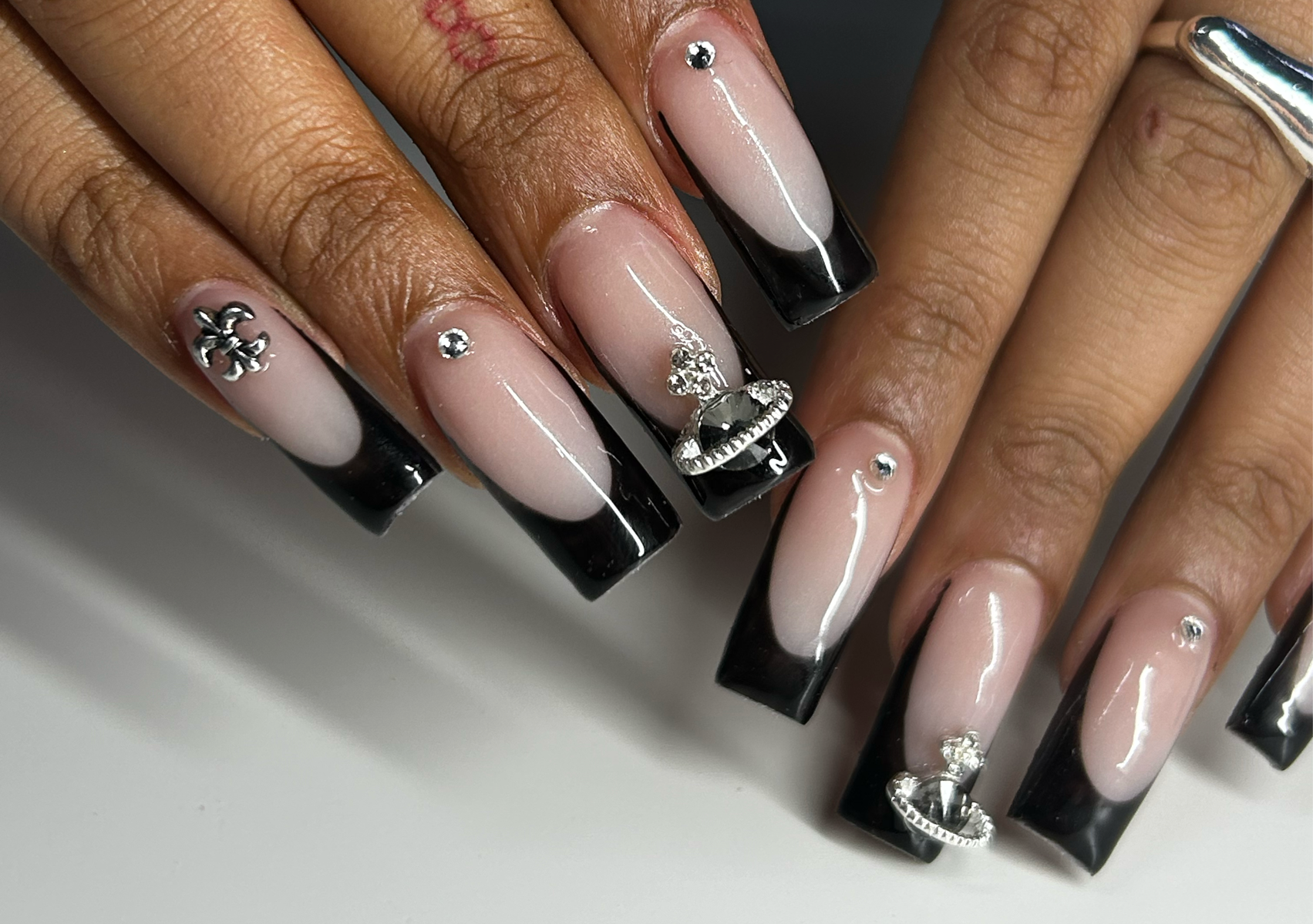 XL length (acrylics)