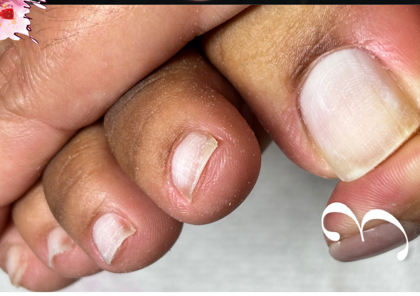 Pedicura sin Esmalte + Parafina 