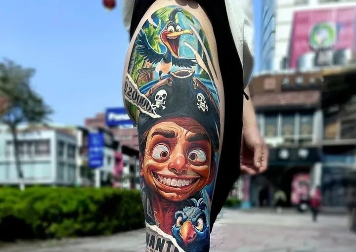 LARGE TATTOO 