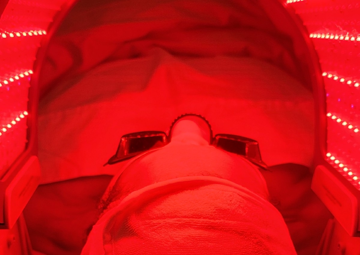 LED Light Therapy (Collagen Booster)