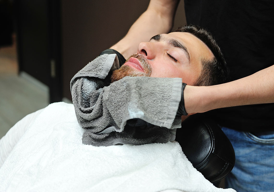 Extra Hot towel on shave 