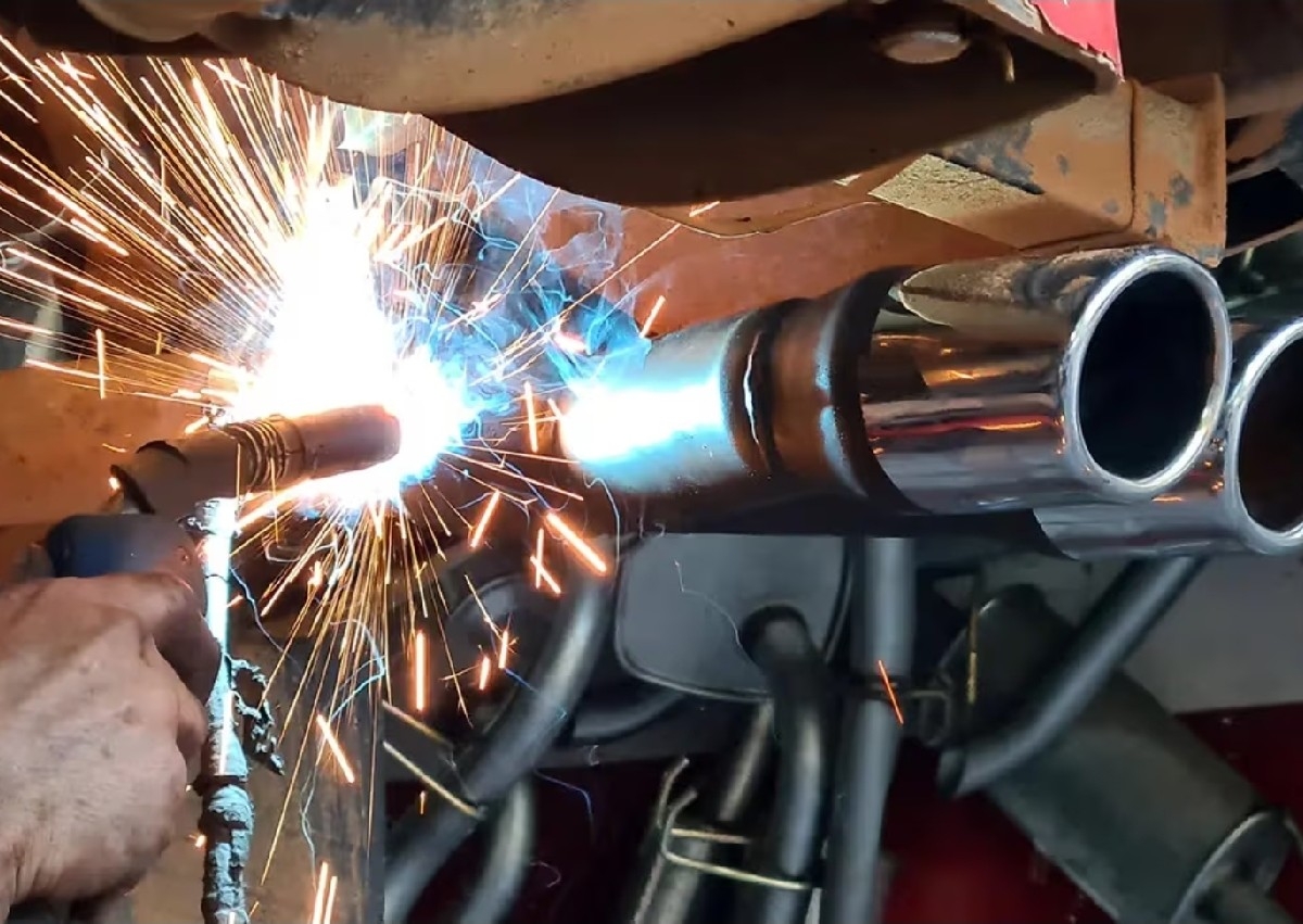 Exhaust repair 