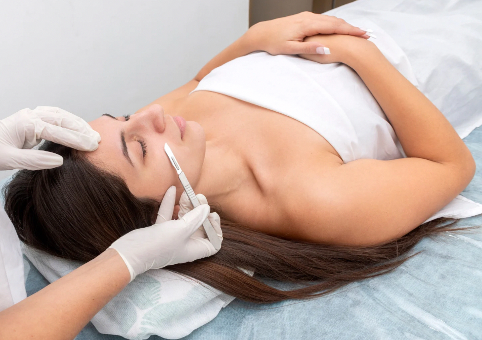 Dermaplaning