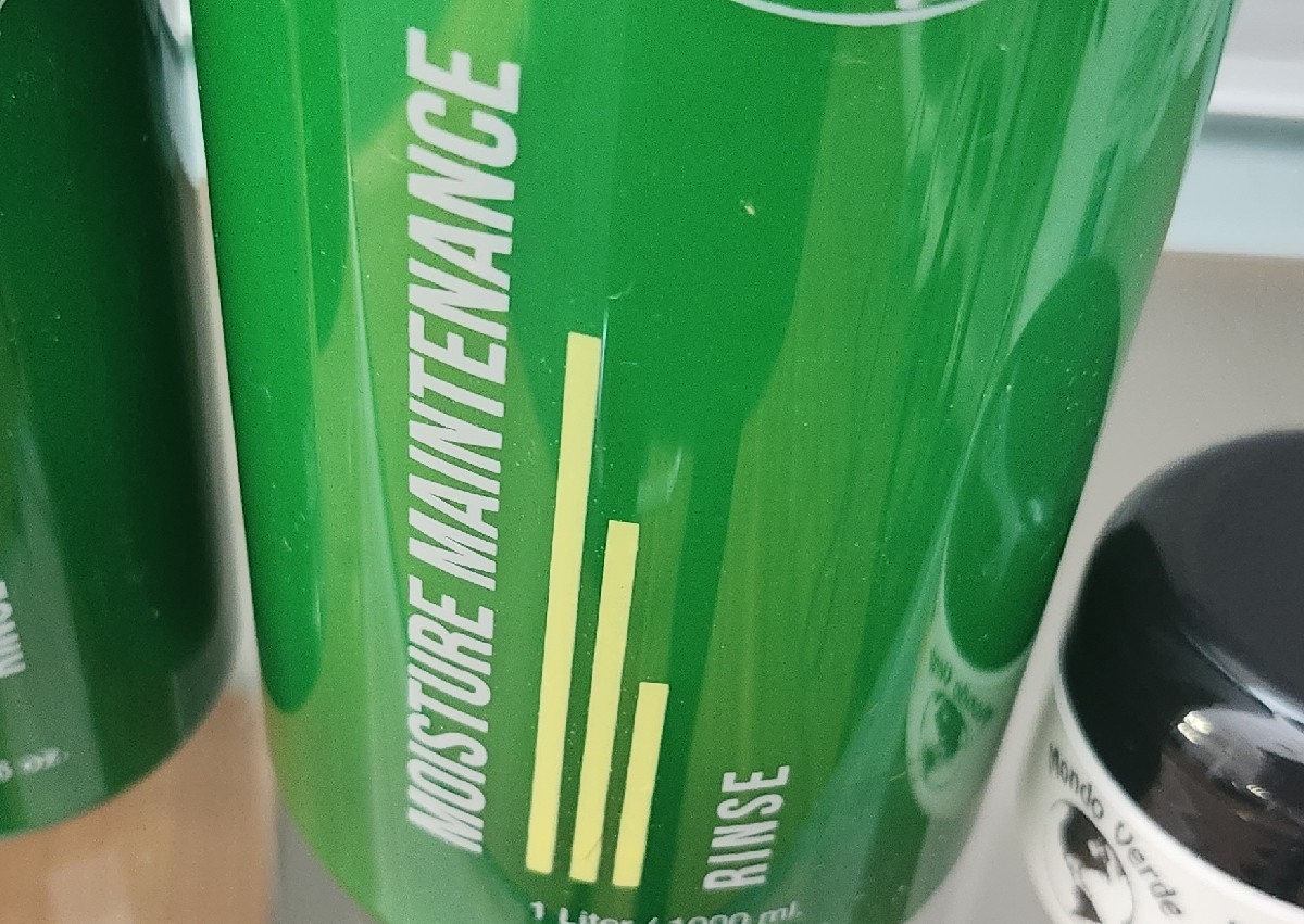 Moisture maintenance liter