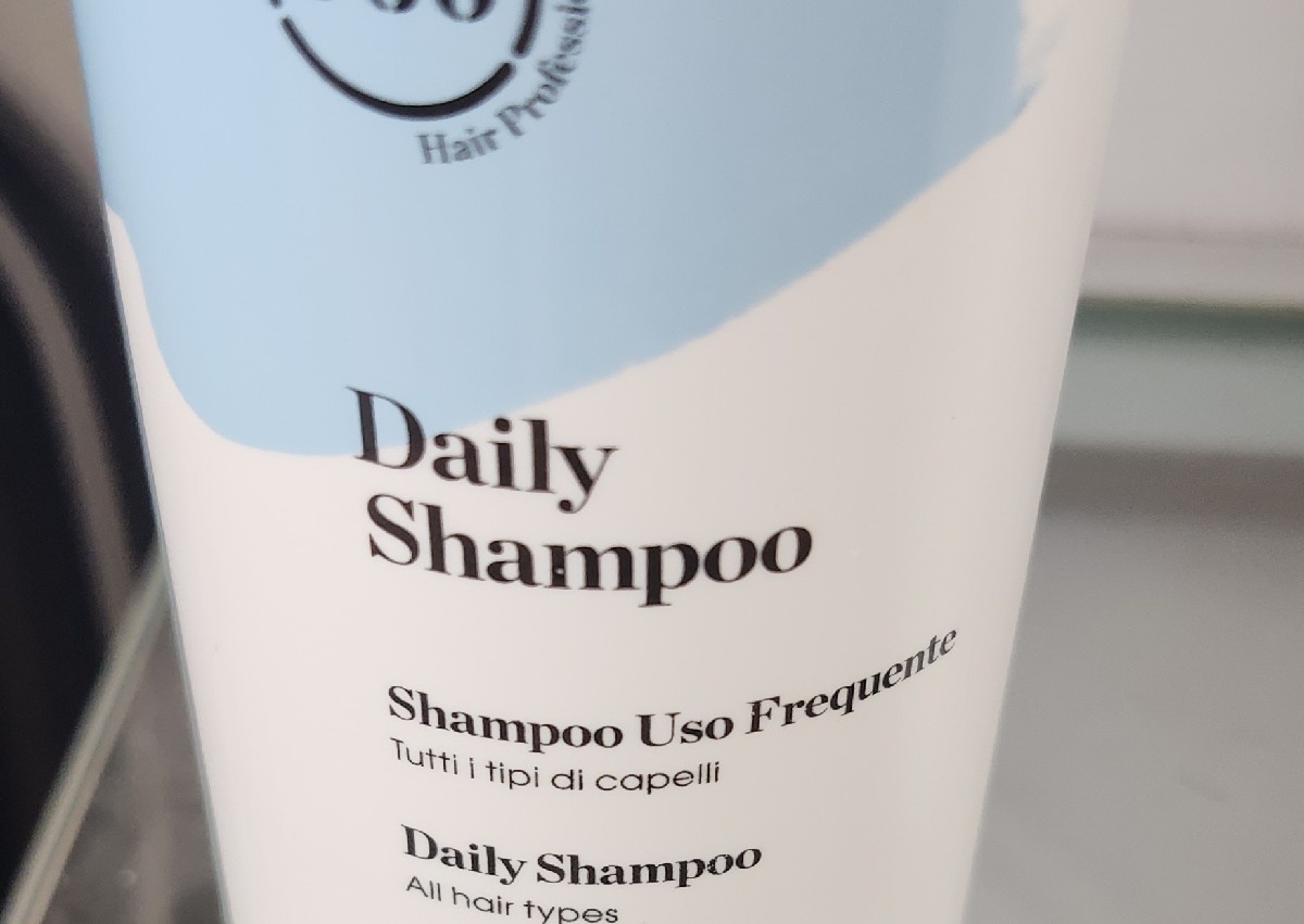Daily shampoo 
