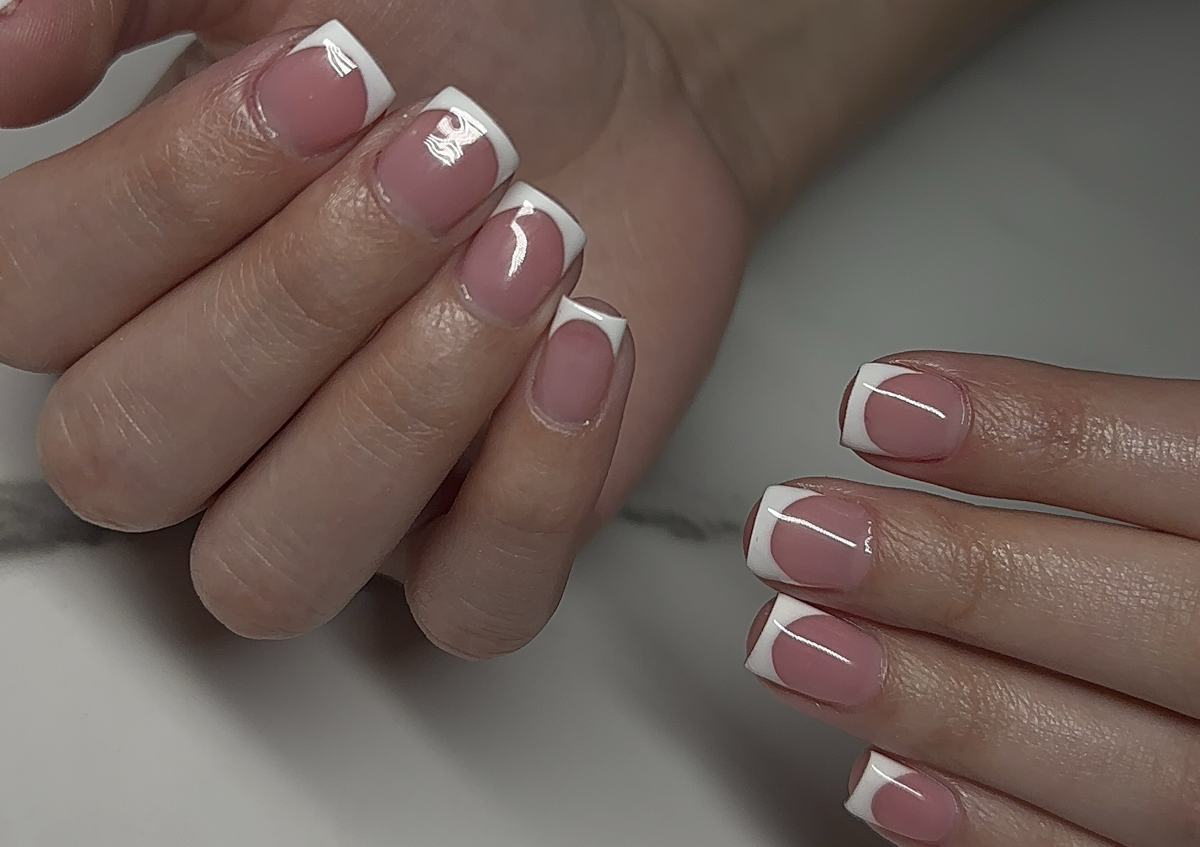 Gel manicure