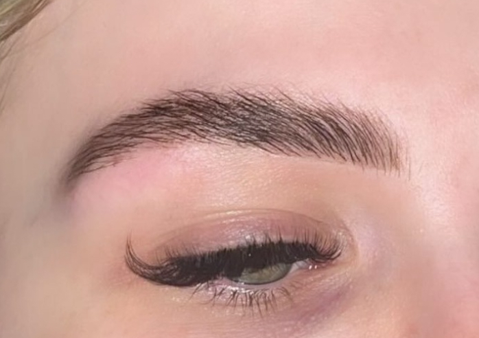 eyebrow tint