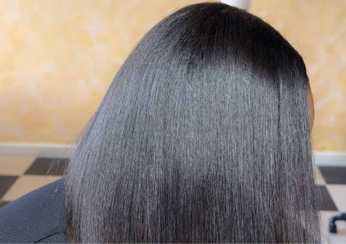 Relaxer ( already processed hair)