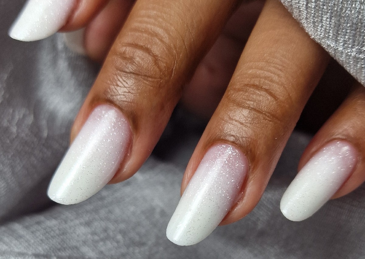 RELLENO / Refill/ Remplissage / Auffüllen  uñas medianas (todas las uñas intactas)