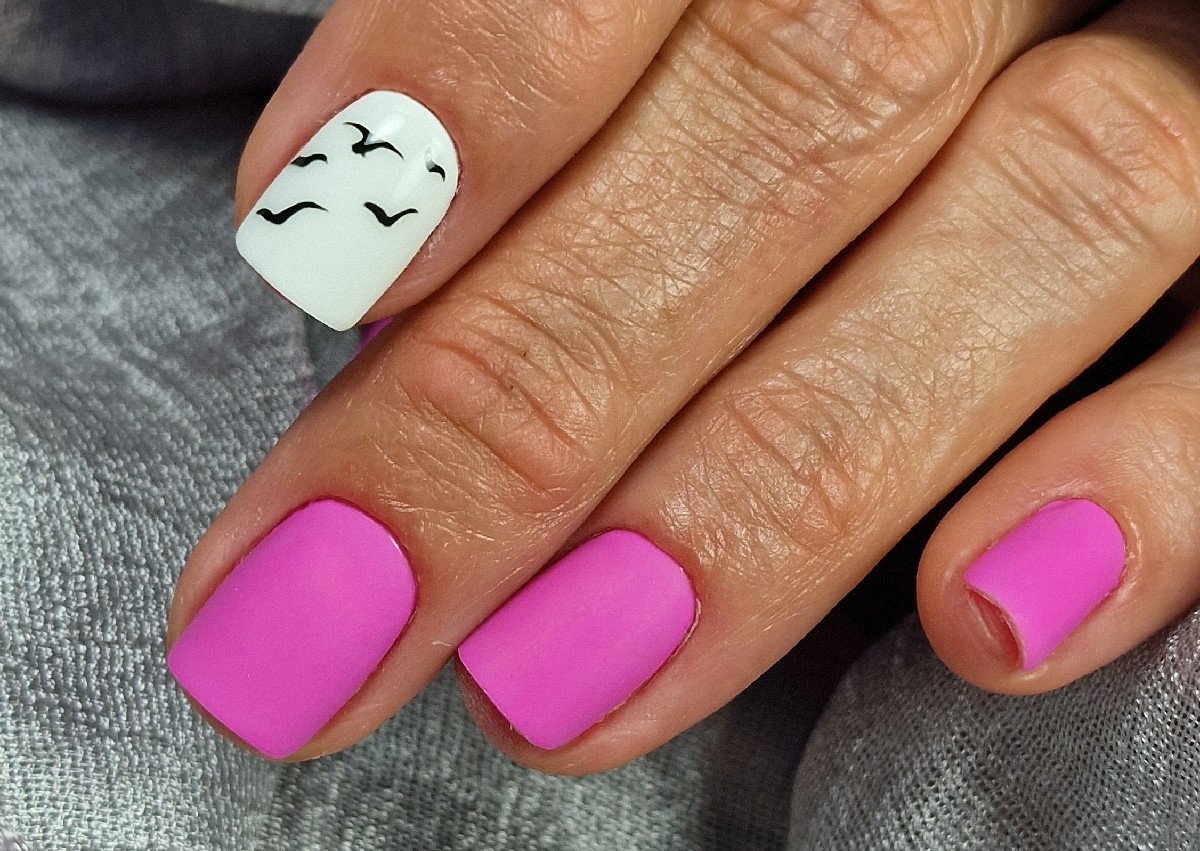 SEMIPERMANENTE / Gel polish / Semi-permanent / Semipermanent