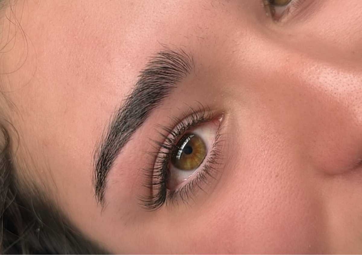 Classic Eyelash extentions