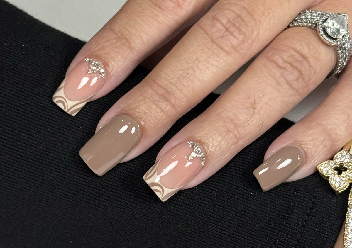 Russian Manicure + Builder gel + Tips