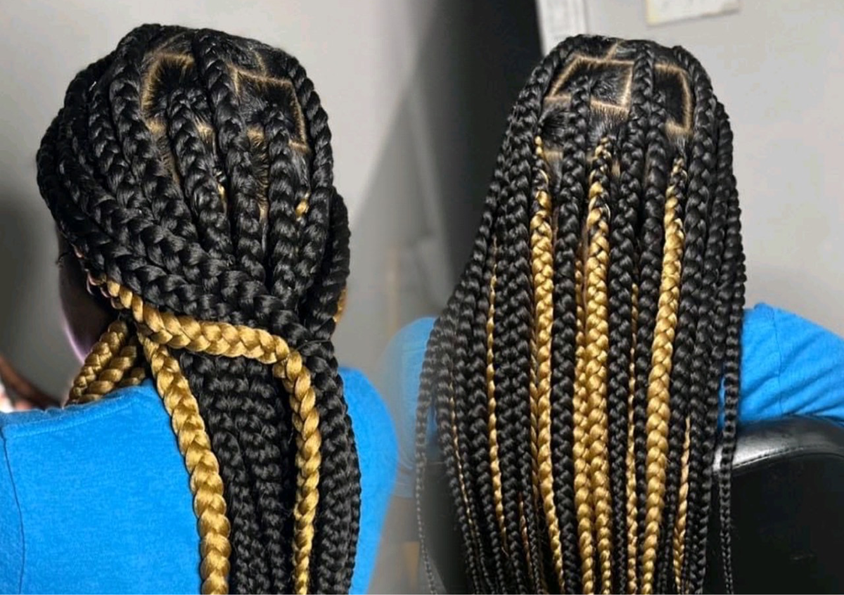 Jumbo Knotless Braids (Midback)