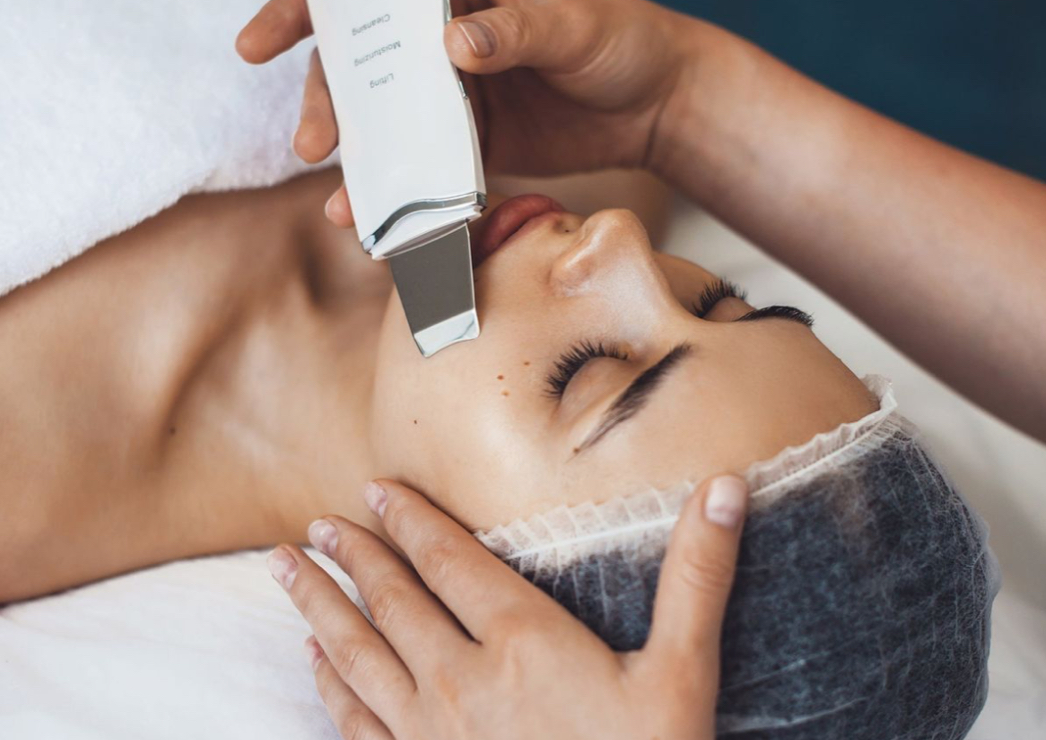 Facial con Peeling Ultrasónico 